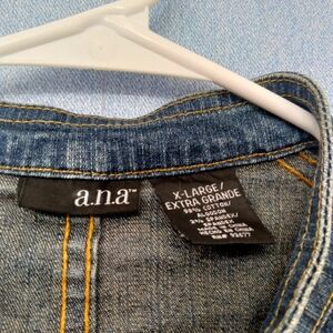 a.n.a Denim Jacket Button Front Fitted Western‎ Jean Jacket X-Large